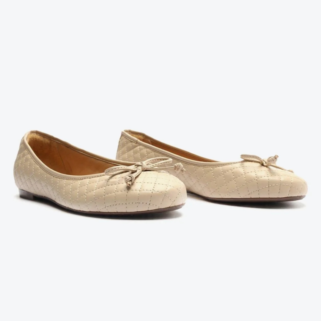 ZAPATO CERRADO DE TACÓN PLANO