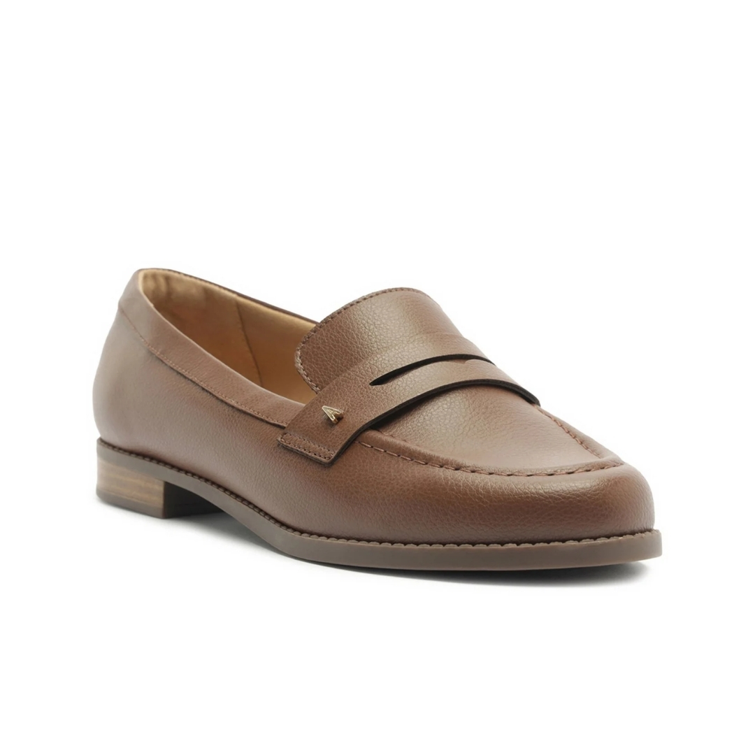 ZAPATO CERRADO DE TACÓN BAJO