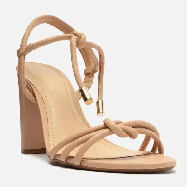 CALC-SSA  NAPPA CAPRA    -TRUE SAND