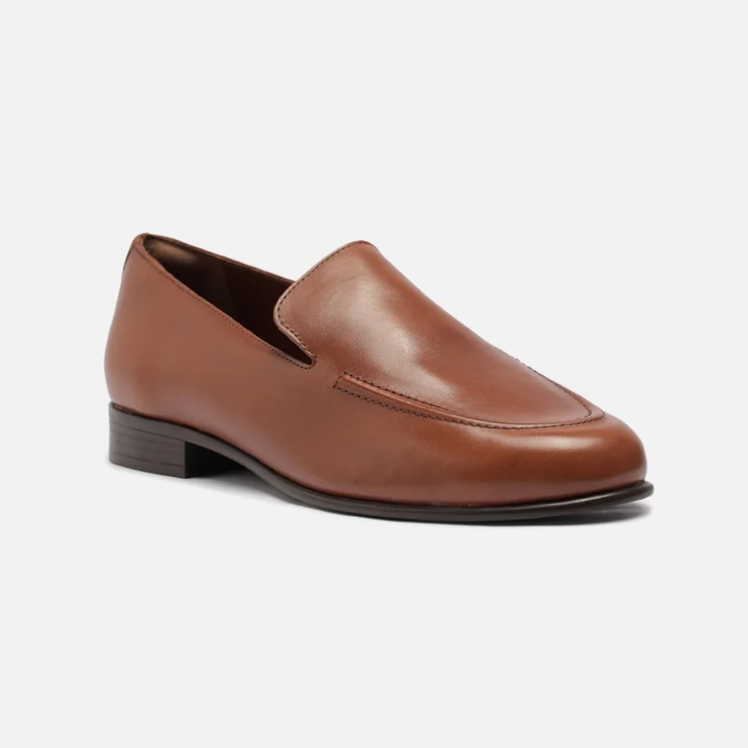 ZAPATO CERRADO DE TACÓN PLANO
