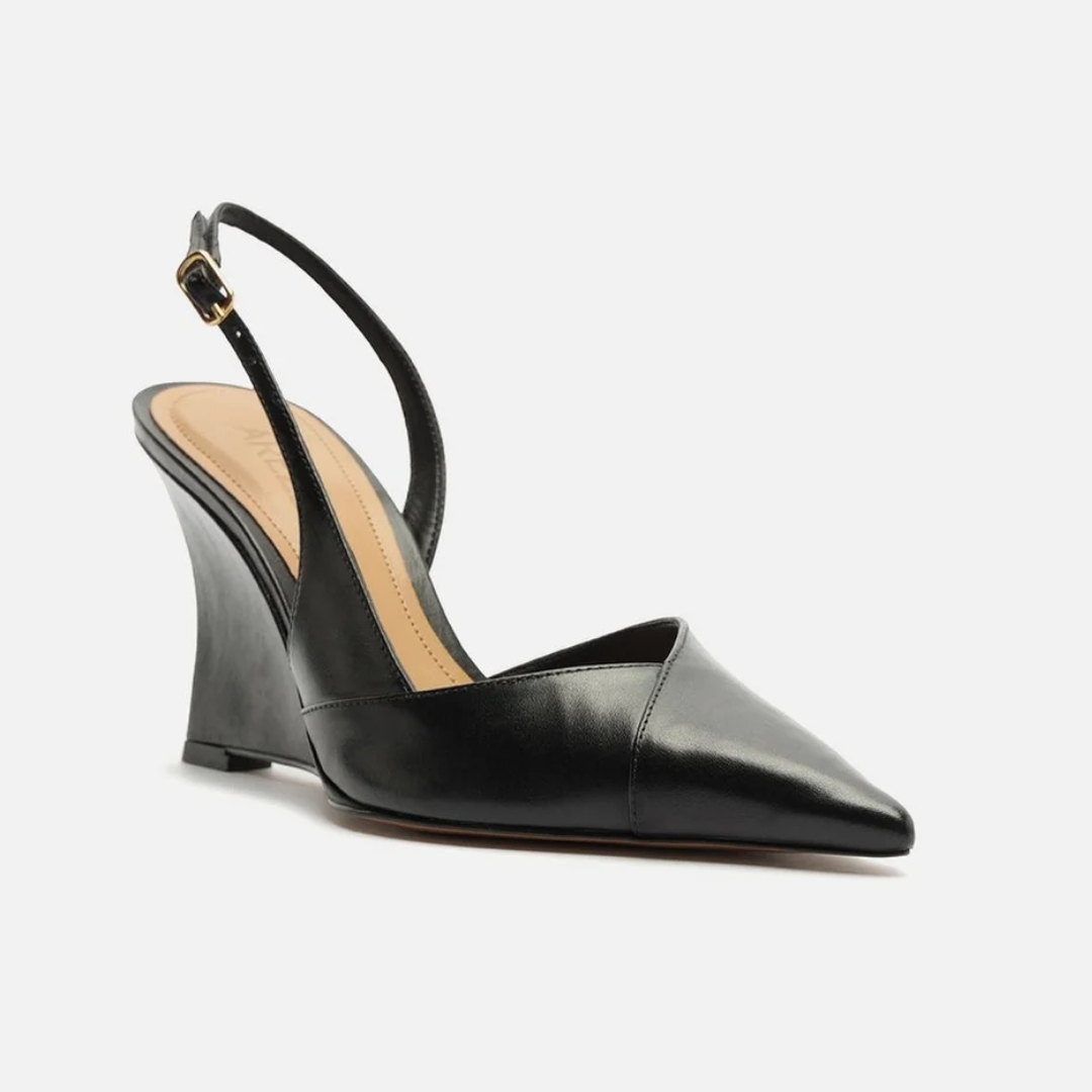 ZAPATO CERRADO DE TACÓN ALTO