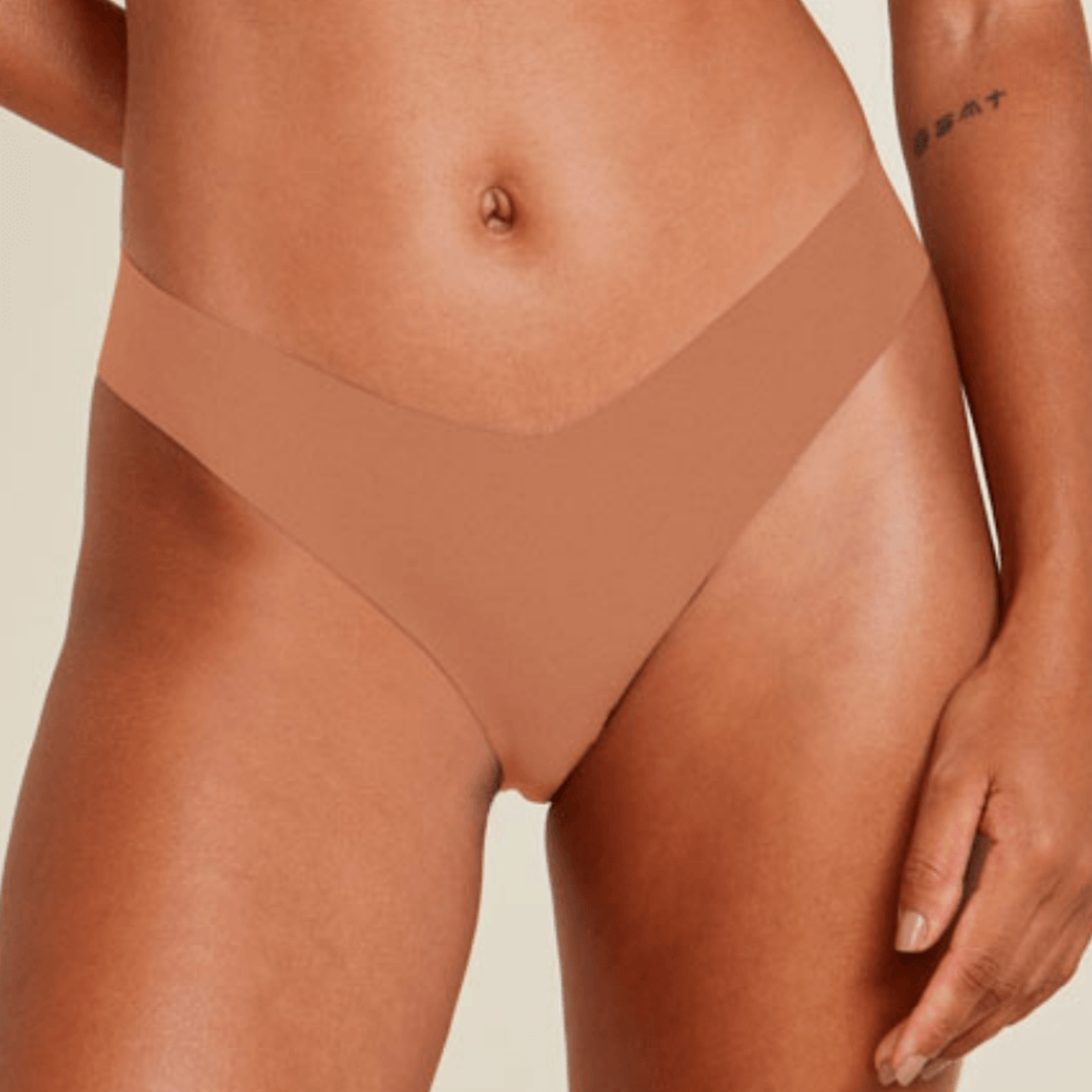 CALCINHA FIO DENTAL EM MICROFIBRA NUDE
