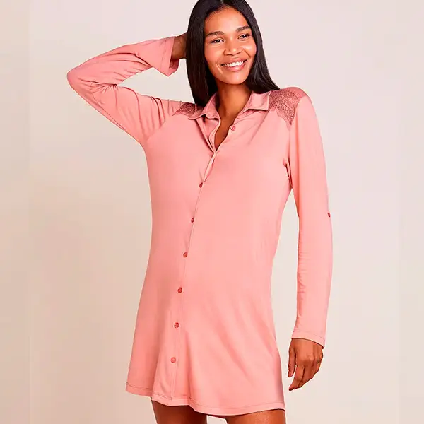 CAMIS?O DE VISCOSE COM DETALHES EM RENDA HYDRA