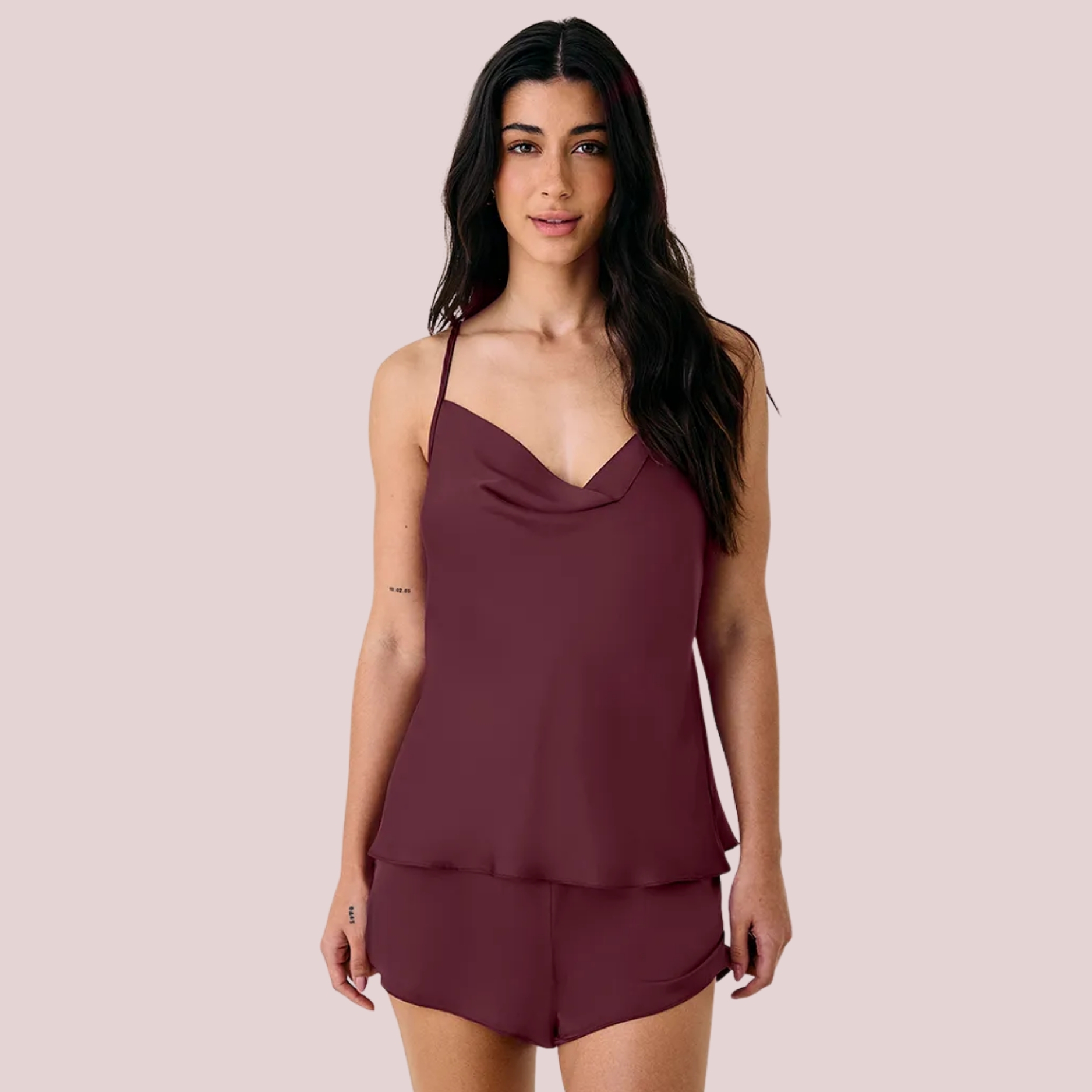 SHORT DOLL ALÇAS FINAS EM CETIM GRACE