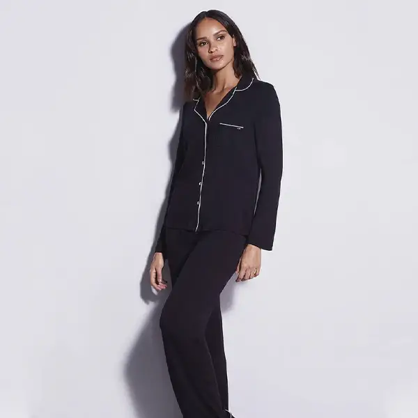 Pijama Longo Em Viscose Com Vivo Contrastante Flora