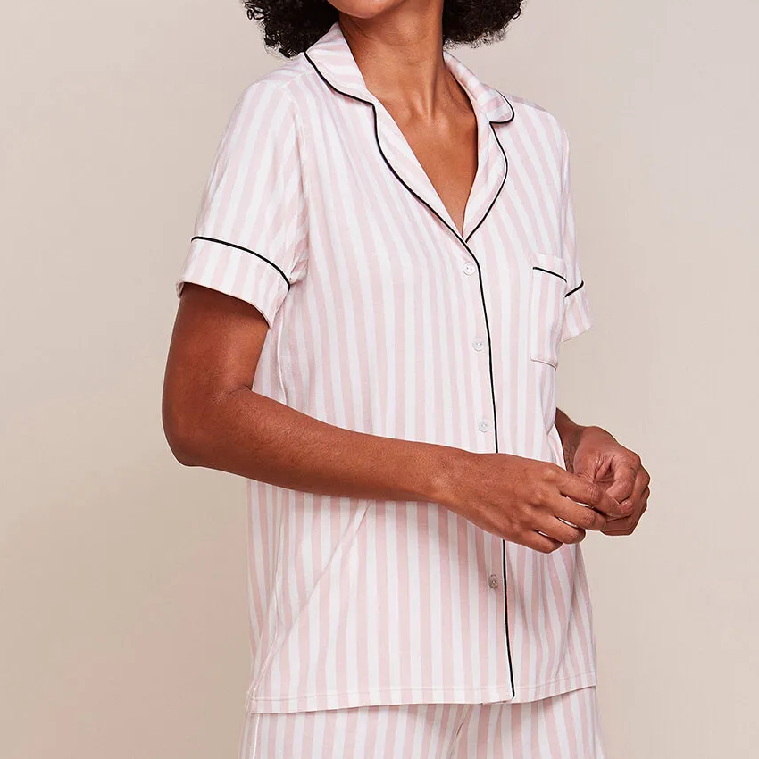 SHORT DOLL EM VISCOSE COM VIVO CONTRASTANTE FLORA