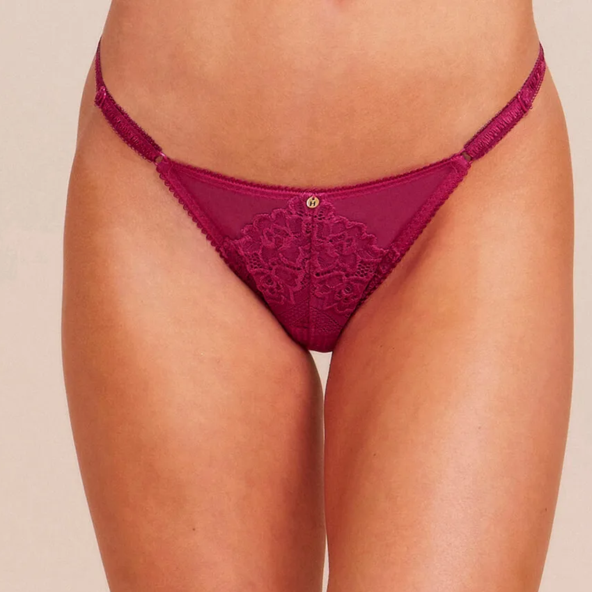 CALCINHA STRING BIQUÍNI EM RENDA