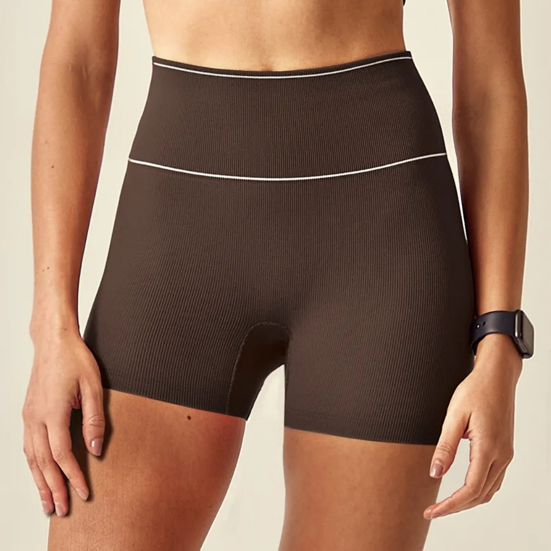 SHORTS FIT CÓS ALTO SEM COSTURA