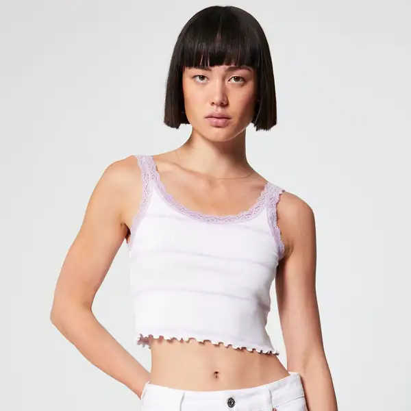 Debt Sleeveless - White