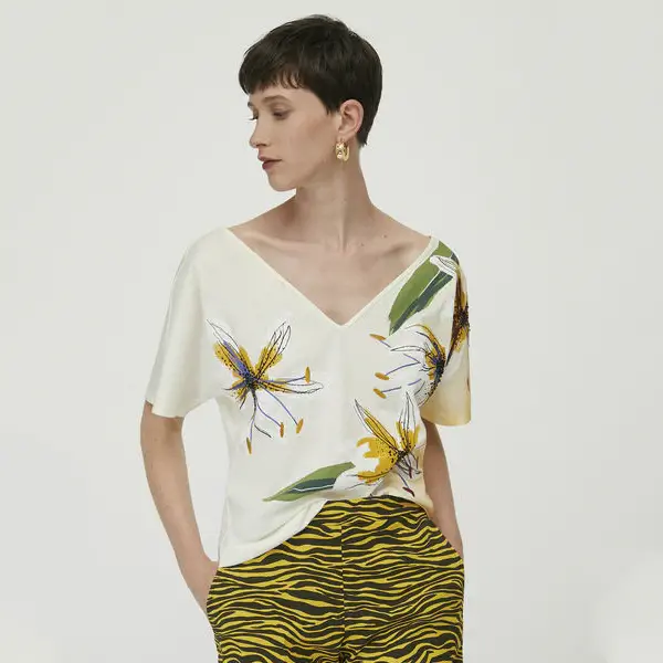 Deanna - T-Shirt With Embroidery And Print, Beige Pattern, L
