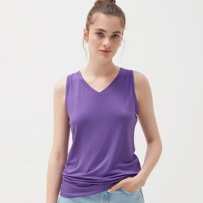 WOMEN'S TOP
