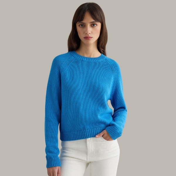 WOMEN'S SWEATER