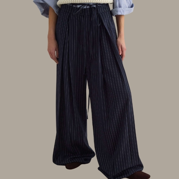 WOMEN'S TROUSERS