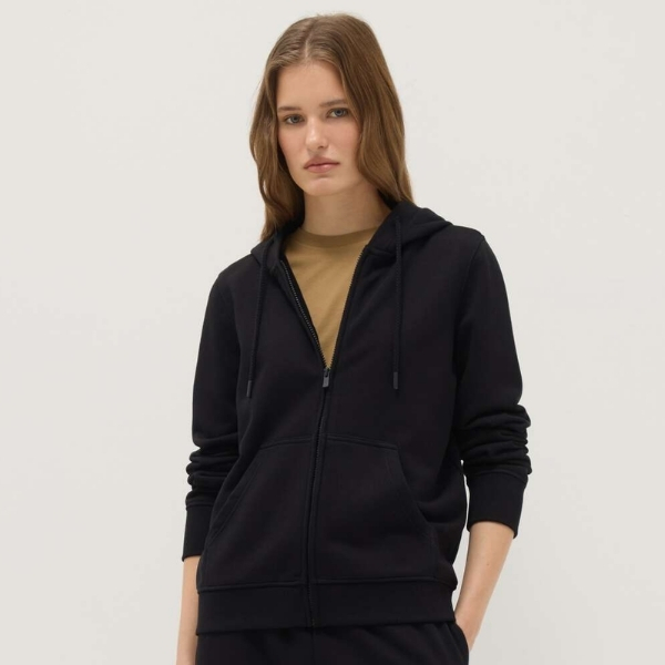 WOMEN'S TROUSERS