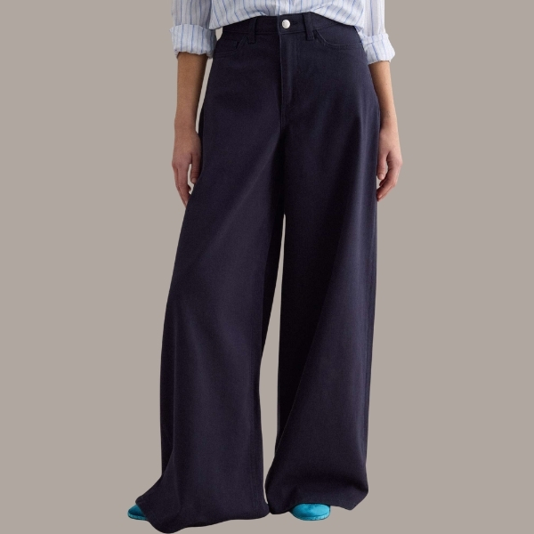 WOMEN'S TROUSERS