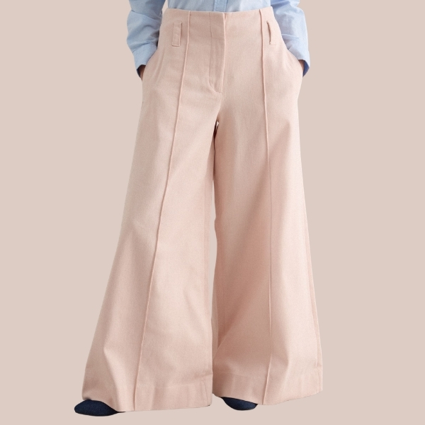 WOMEN'S TROUSERS