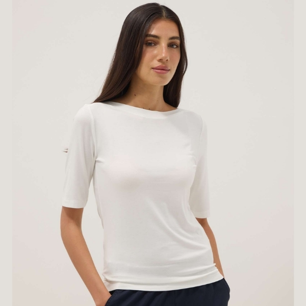 WOMEN'S T-SHIRT
