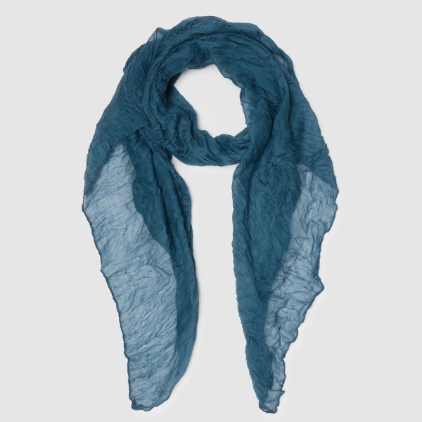 WOMEN'S SCARVES