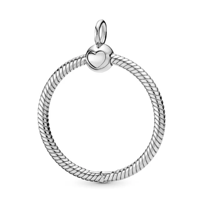 Medium sterling silver O Pendant