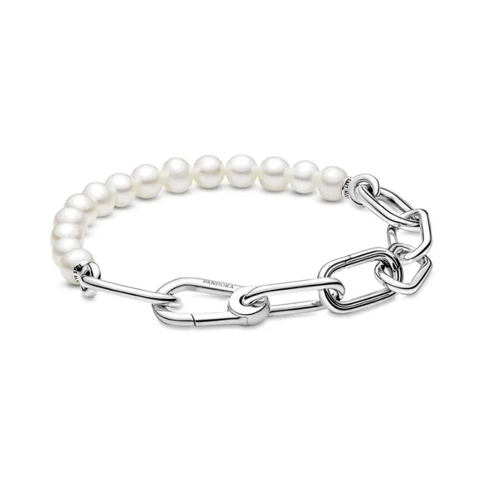Sterling silver link bracelet with white fres