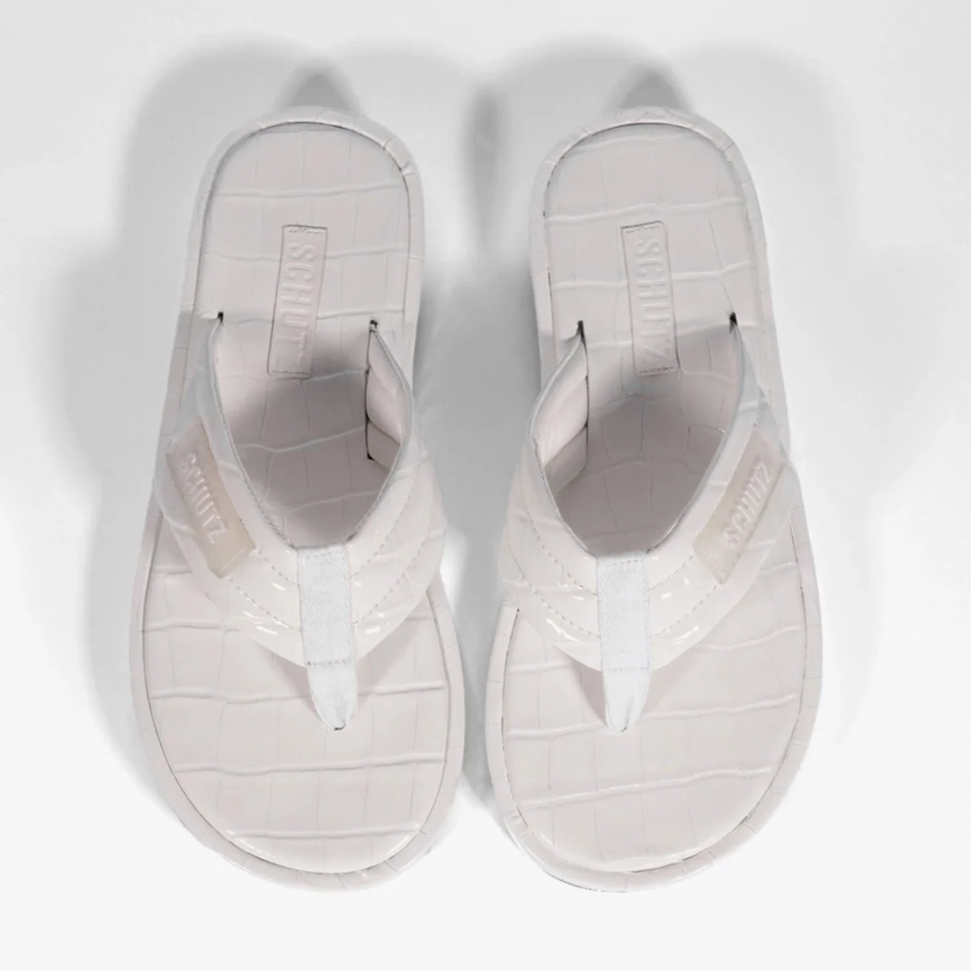 Chinelo Zoe Couro