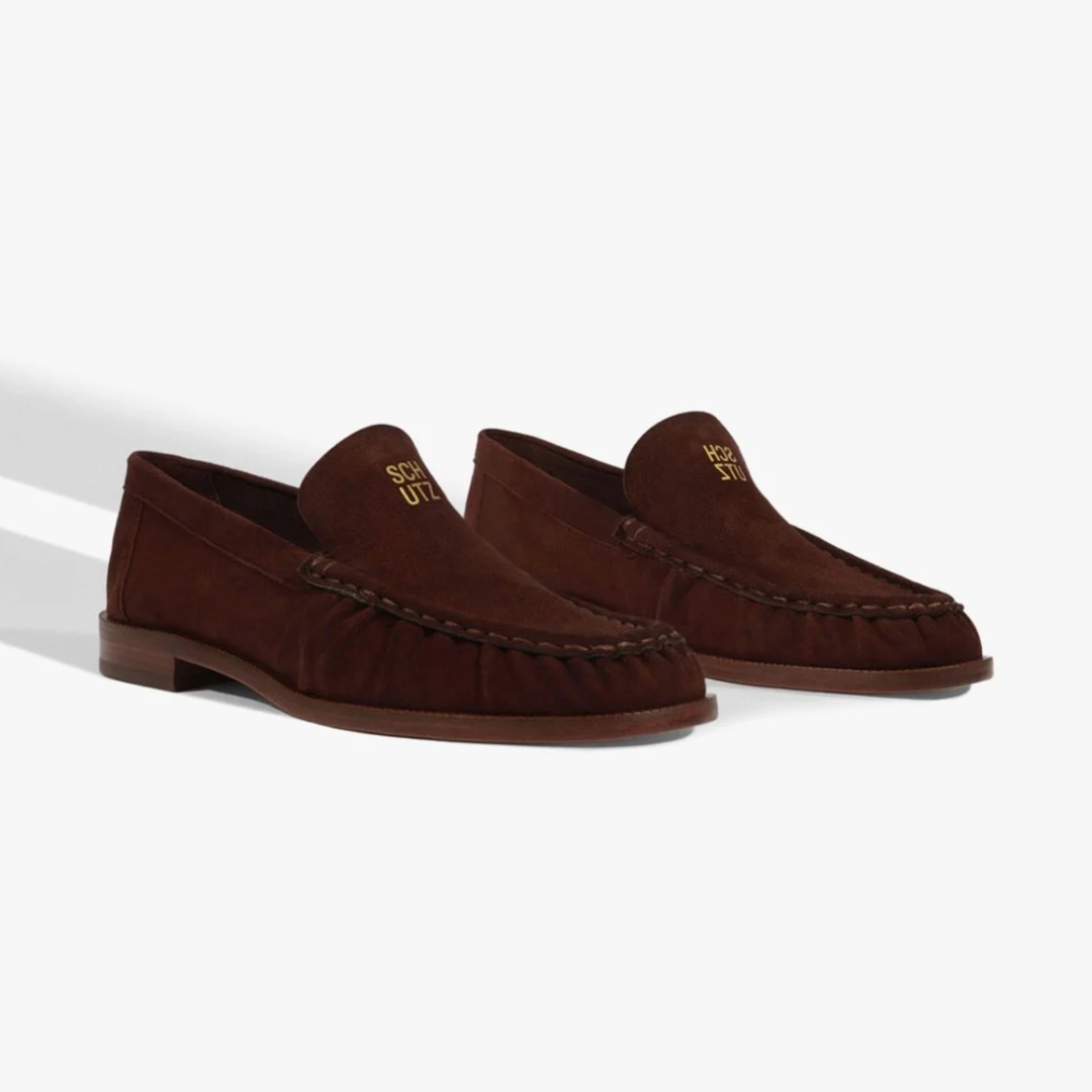 ZAPATO CERRADO DE TACÓN BAJO