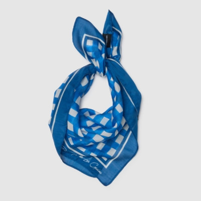 WOMEN'S SCARVES