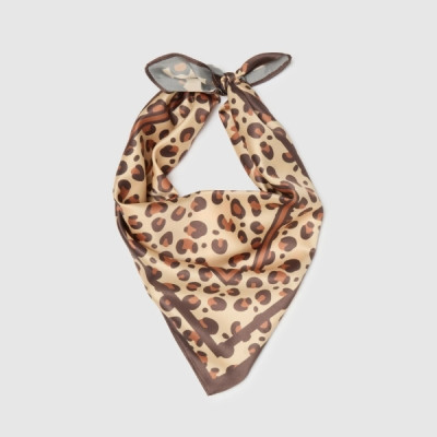 SCARVES