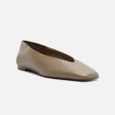 ZAPATO CERRADO DE TACÓN PLANO