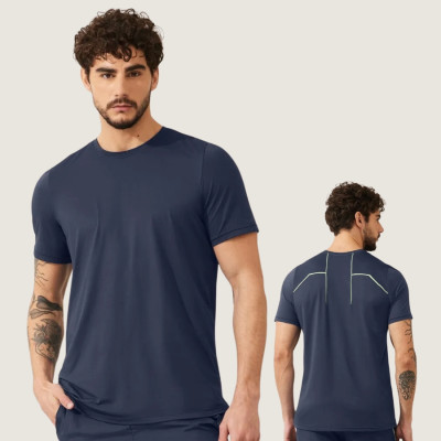 CAMISETA FITNESS MASCULINA MANGA CURTA COM RECORTES COSTAS